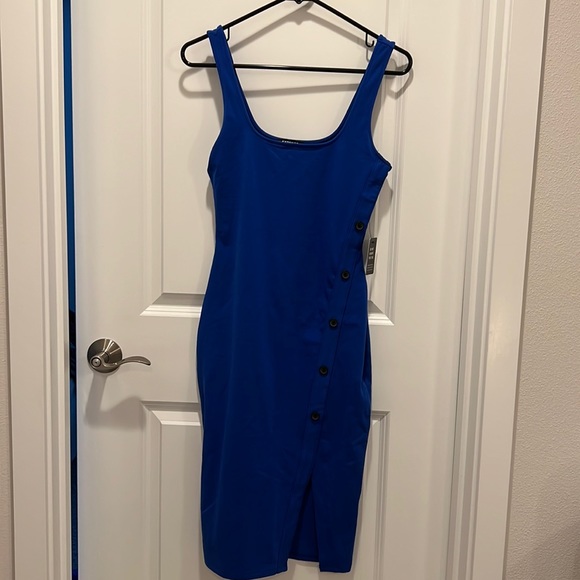 Dress - Picture 1 of 2